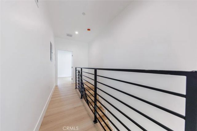 1065 S Corning Street C, Los Angeles, CA 90035