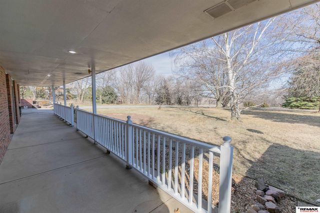 600 McKelvie Road, Lincoln, NE 68521