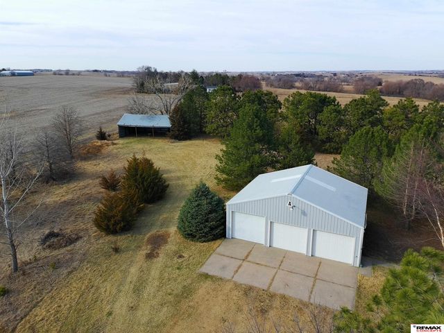 600 McKelvie Road, Lincoln, NE 68521