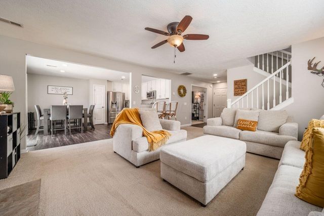 6862 Riding Trail Drive, Canal Winchester, OH 43110