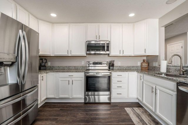 6862 Riding Trail Drive, Canal Winchester, OH 43110