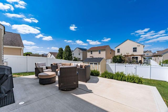 6862 Riding Trail Drive, Canal Winchester, OH 43110