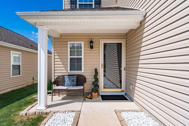 6862 Riding Trail Drive, Canal Winchester, OH 43110