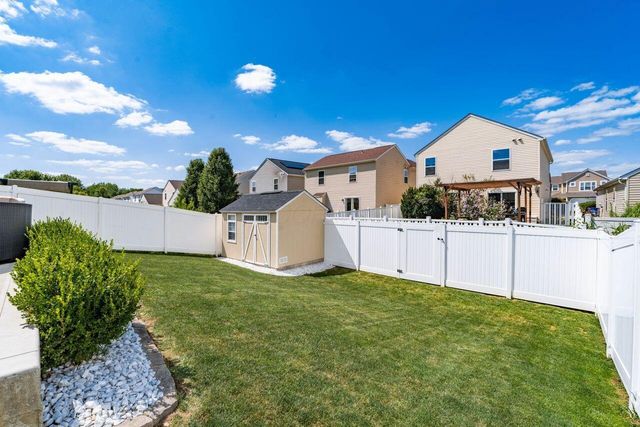6862 Riding Trail Drive, Canal Winchester, OH 43110