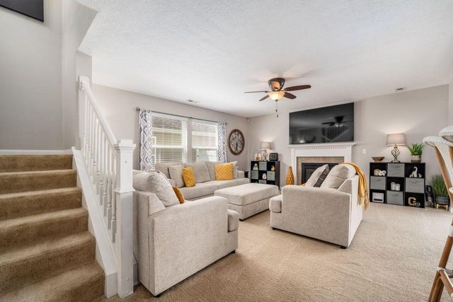 6862 Riding Trail Drive, Canal Winchester, OH 43110