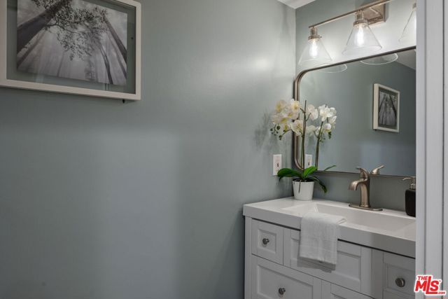 2920 11th Street 6, Santa Monica, CA 90405