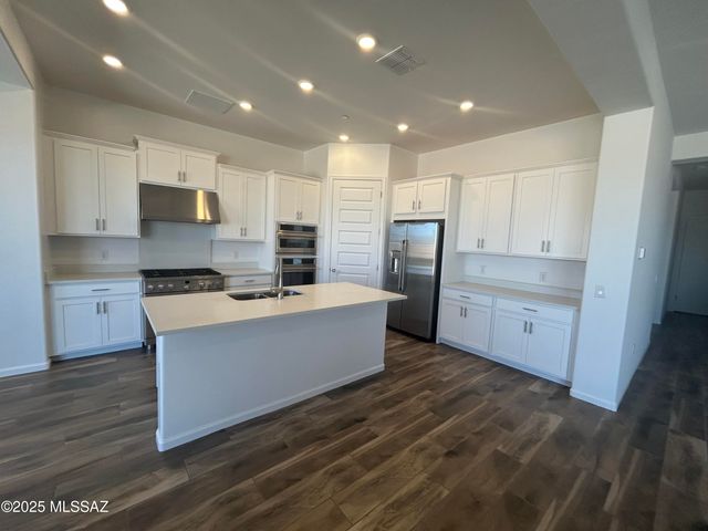 13975 N Crooked Creek Drive, Marana, AZ 85658