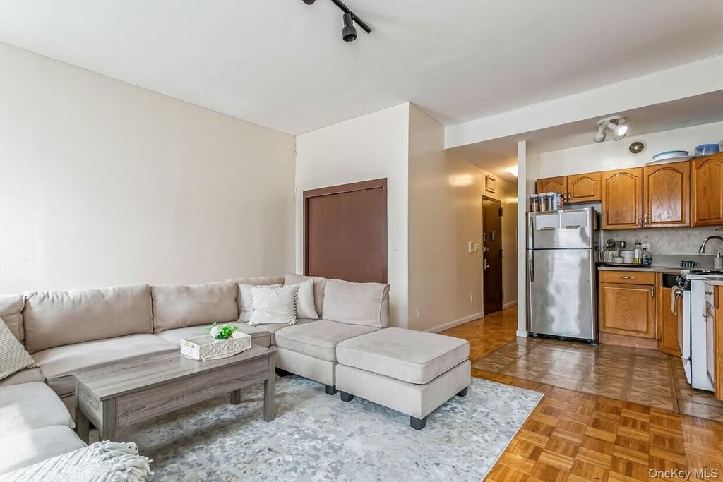 2150 5th Avenue, New York (manhattan), NY 10037 — photo 5