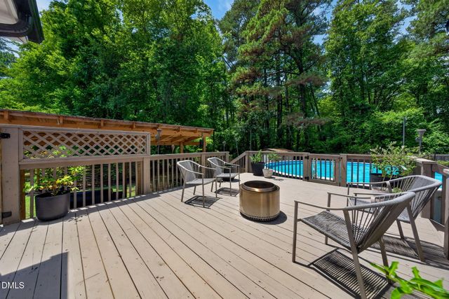 2642 Meyerswood Drive, Apex, NC 27539