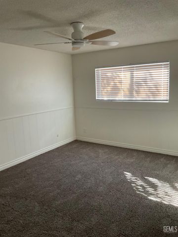11709 Brockridge Court, Bakersfield, CA 93312
