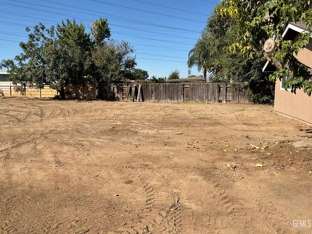 11709 Brockridge Court, Bakersfield, CA 93312
