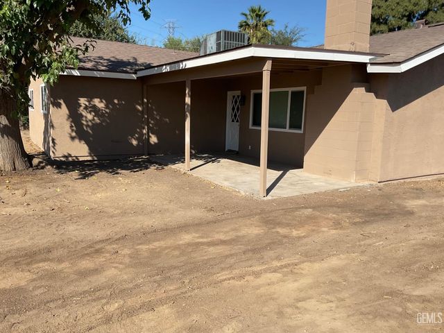 11709 Brockridge Court, Bakersfield, CA 93312