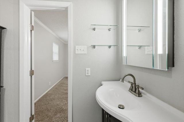 1321 Kings Row, Denton, TX 76209