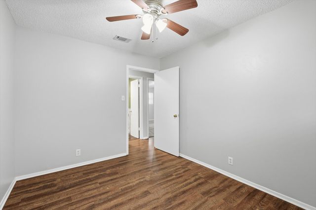 1321 Kings Row, Denton, TX 76209