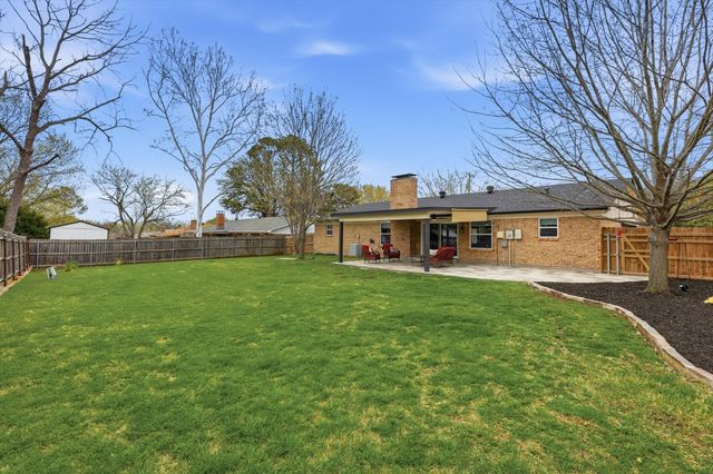 1321 Kings Row, Denton, TX 76209