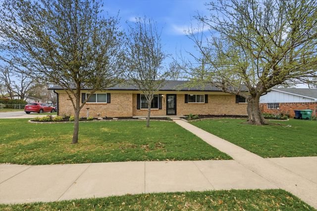 1321 Kings Row, Denton, TX 76209