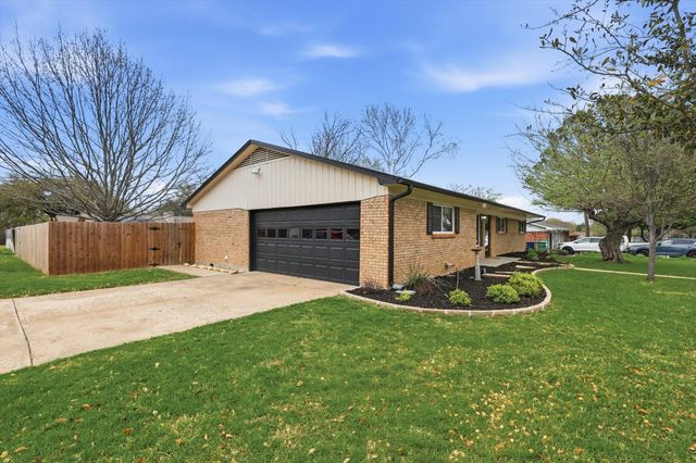 1321 Kings Row, Denton, TX 76209