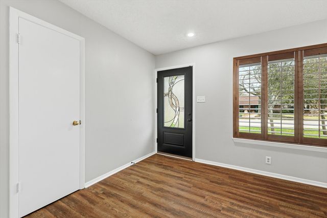 1321 Kings Row, Denton, TX 76209