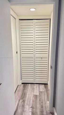 284 NW 69th Ave 279, Plantation, FL 33317