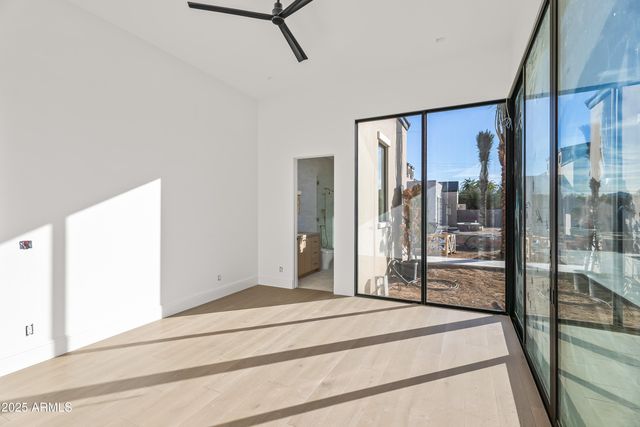 7031 E PARADISE Drive, Scottsdale, AZ 85254