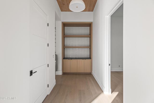 7031 E PARADISE Drive, Scottsdale, AZ 85254