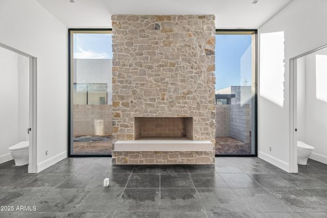 7031 E PARADISE Drive, Scottsdale, AZ 85254