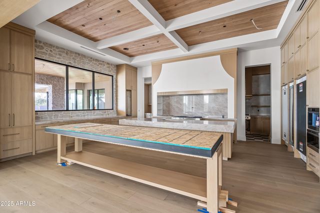 7031 E PARADISE Drive, Scottsdale, AZ 85254