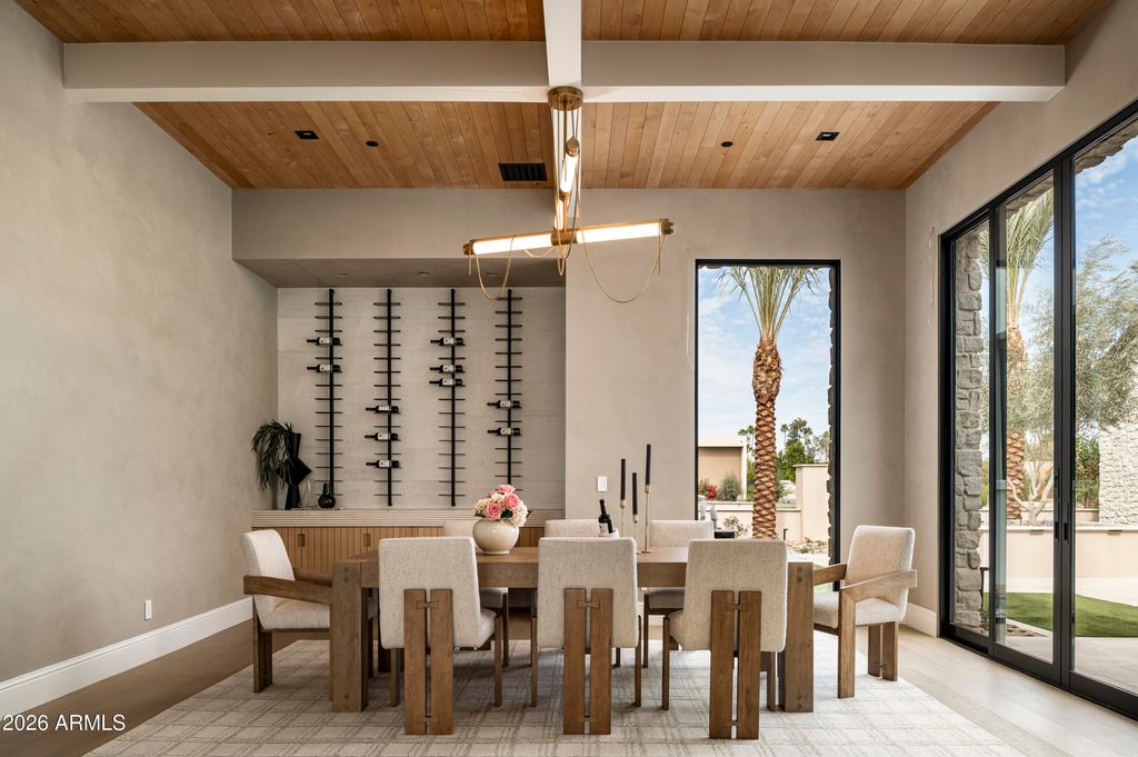 Image 16 of property listing at 7031 E PARADISE Drive, Scottsdale, AZ 85254