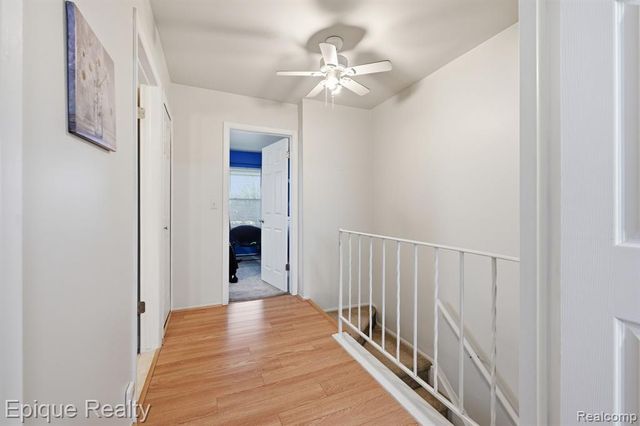 16285 Raleigh Square Drive, Southgate, MI 48195