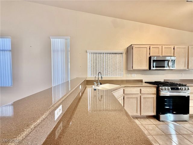 5613 Partridge Bluff Street, Las Vegas, NV 89130