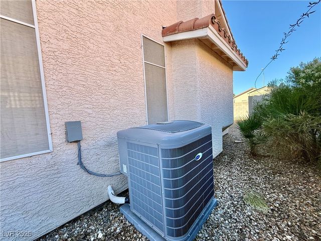 5613 Partridge Bluff Street, Las Vegas, NV 89130