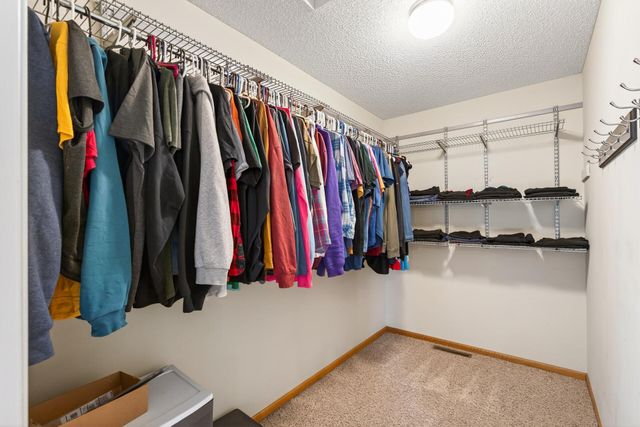 7609 Lasalle Avenue NE, Otsego, MN 55301