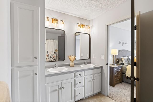 7609 Lasalle Avenue NE, Otsego, MN 55301