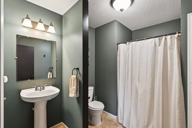 7609 Lasalle Avenue NE, Otsego, MN 55301