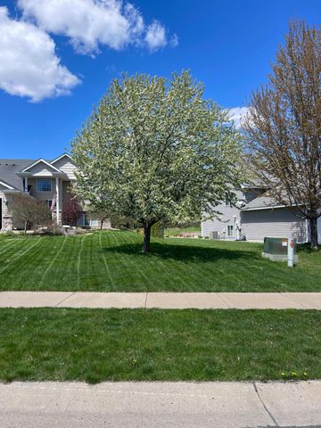 7609 Lasalle Avenue NE, Otsego, MN 55301