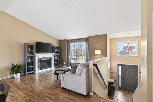 7609 Lasalle Avenue NE, Otsego, MN 55301