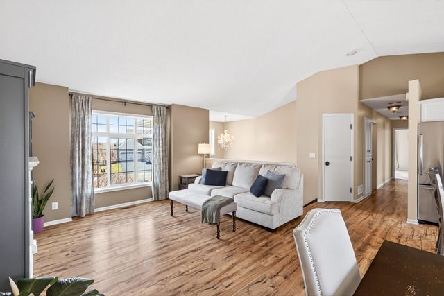 7609 Lasalle Avenue NE, Otsego, MN 55301