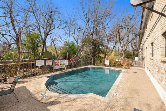 407 E 45th ST 108, Austin, TX 78751