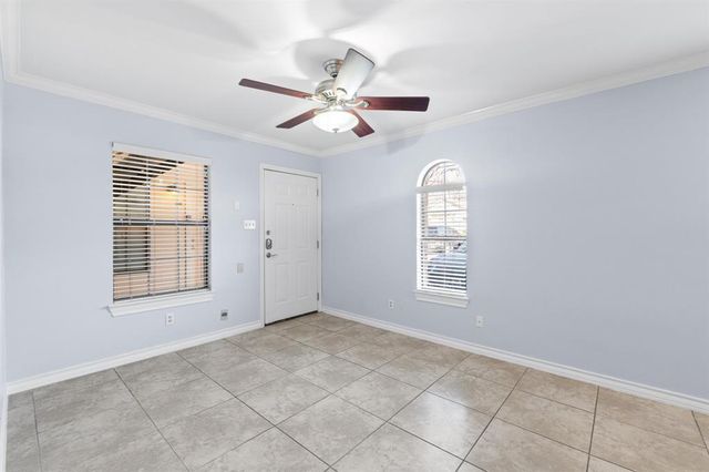 407 E 45th ST 108, Austin, TX 78751