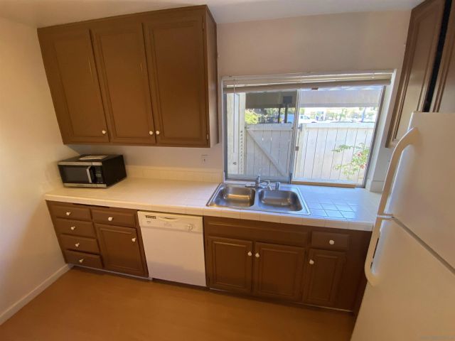 4311 Caminito Del Diamante 46, San Diego, CA 92121
