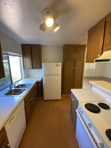 4311 Caminito Del Diamante 46, San Diego, CA 92121