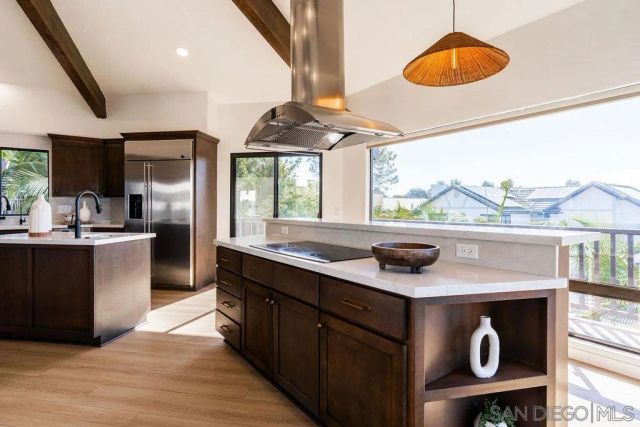 2606 Galicia Way, Carlsbad, CA 92009