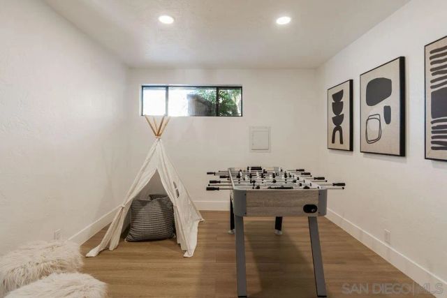 2606 Galicia Way, Carlsbad, CA 92009