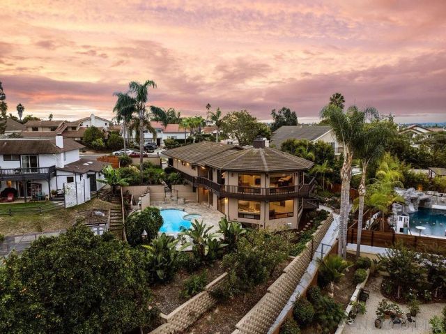 2606 Galicia Way, Carlsbad, CA 92009