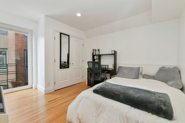 492 Beacon 82, Boston, MA 02115