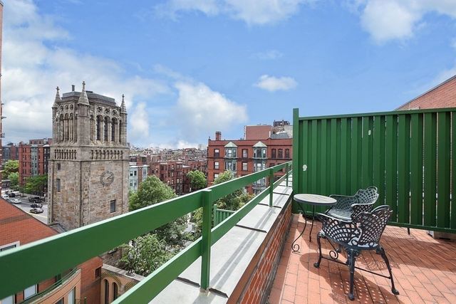 492 Beacon 82, Boston, MA 02115