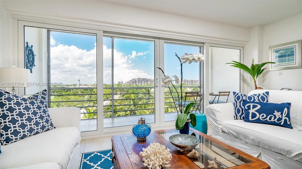 555 Crandon Blvd 71 71, Key Biscayne, FL 33149