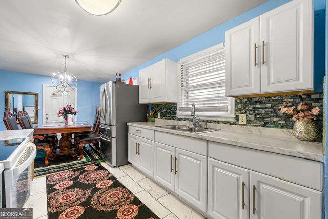 1101 Lloyd Drive, Forest Park, GA 30297