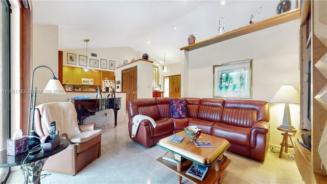 10260 SW 128th St, Miami, FL 33176