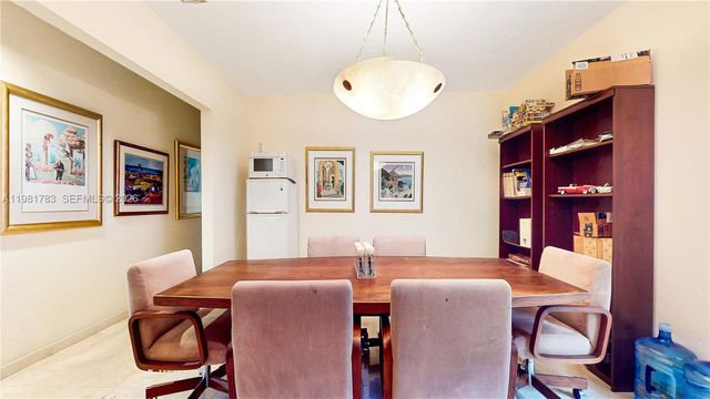 10260 SW 128th St, Miami, FL 33176